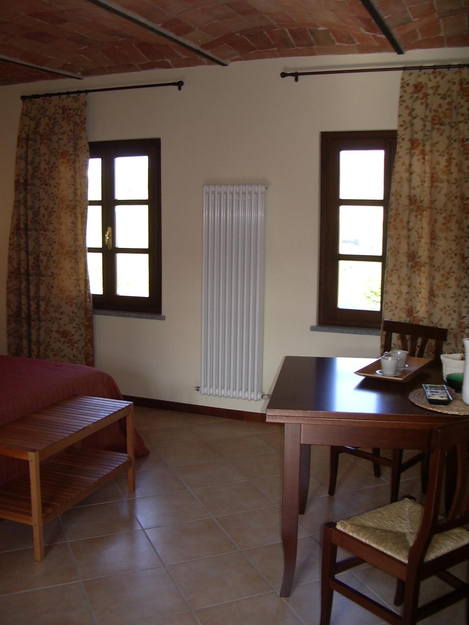 B&B Cascina Gaione Via Gallina,18B 12052 Neive Cn Szoba fotó