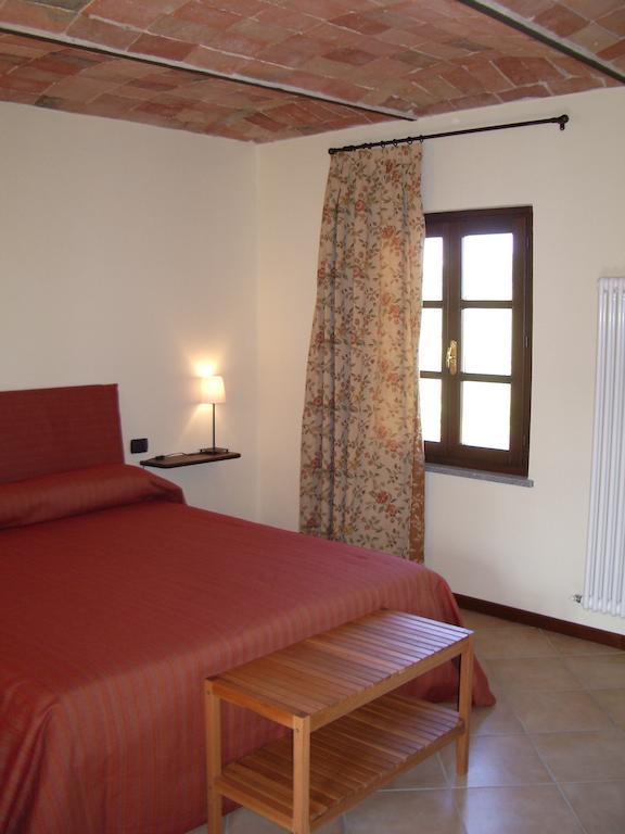 B&B Cascina Gaione Via Gallina,18B 12052 Neive Cn Szoba fotó