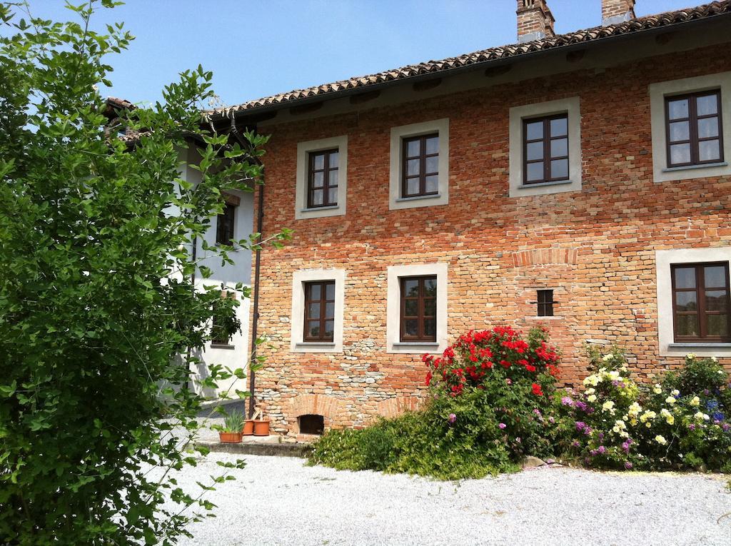 B&B Cascina Gaione Via Gallina,18B 12052 Neive Cn Kültér fotó