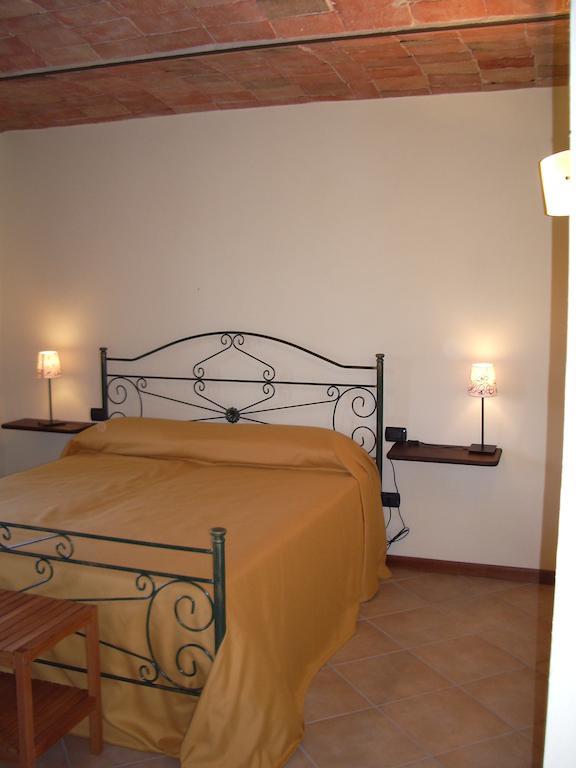 B&B Cascina Gaione Via Gallina,18B 12052 Neive Cn Szoba fotó